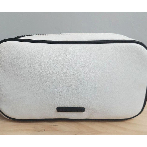 Like Dreams Women's Mini Camera Crossbody Bag White Black Trim - Picture 3 of 11